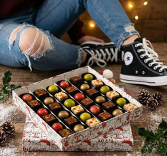 Christmas box 36 pralines 540g 5407008477950 The Belgian Chocolate Makers