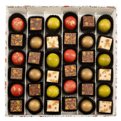 Christmas box 36 pralines 540g 5407008477950 The Belgian Chocolate Makers