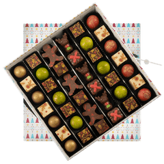 Christmas box my bear friend 40 pralines 570g 5407008478568 The Belgian Chocolate Makers