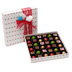 Christmas box my bear friend 40 pralines 570g 5407008478568 The Belgian Chocolate Makers