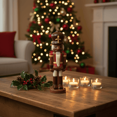 Milk chocolate Christmas nutcracker soldier 230g 5407008476915 The Belgian Chocolate Makers