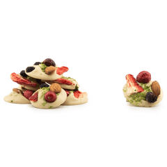 White chocolate mendiants with pistachio, almond, strawberry and blackcurrant chunks 5407008474454 The Belgian Chocolate Makers